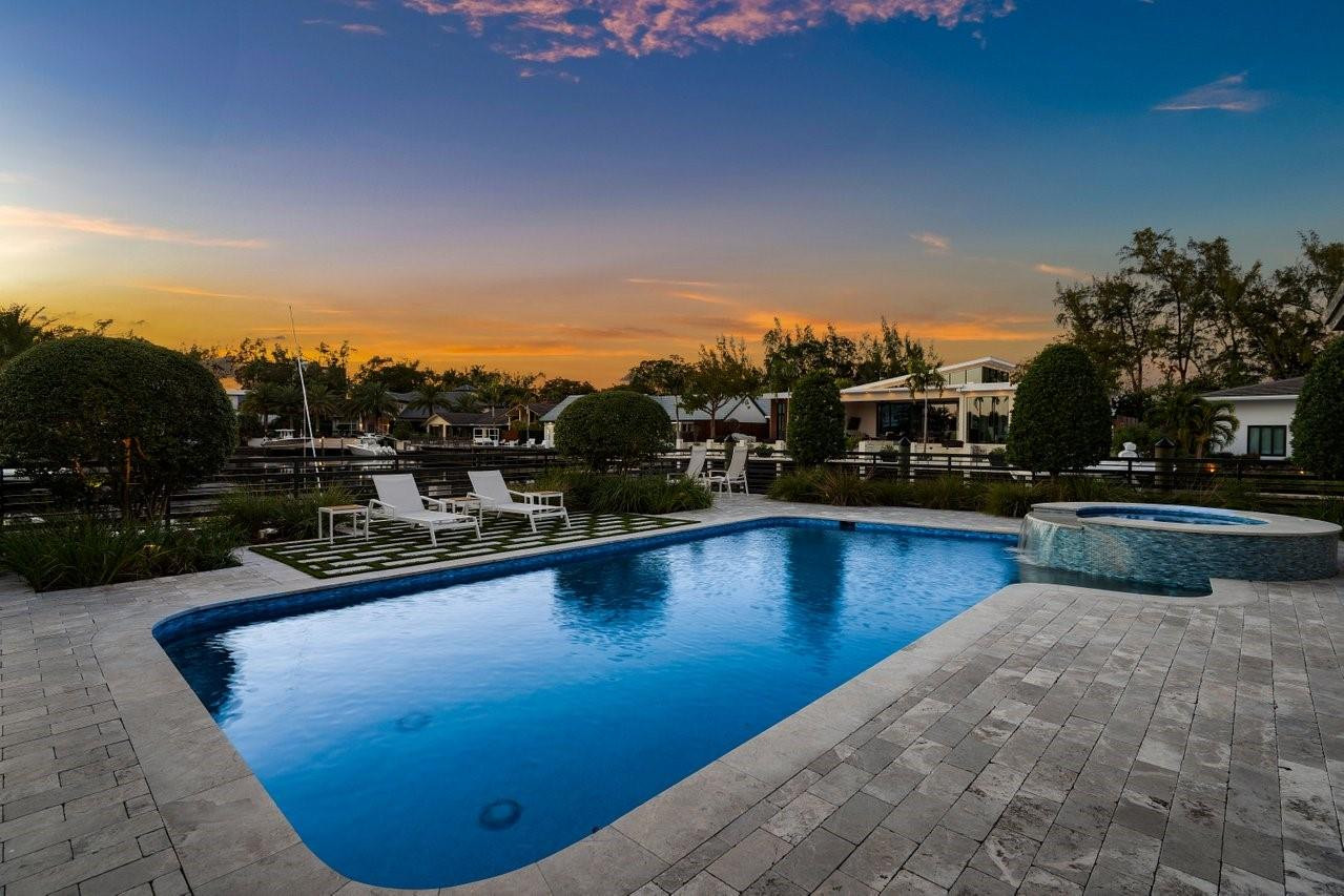 Bay Colony Sec Of The - Residential