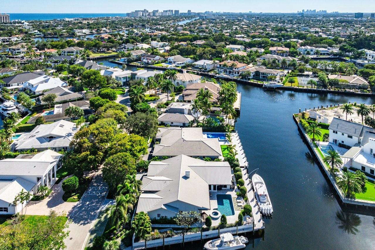 Bay Colony Sec Of The - Residential