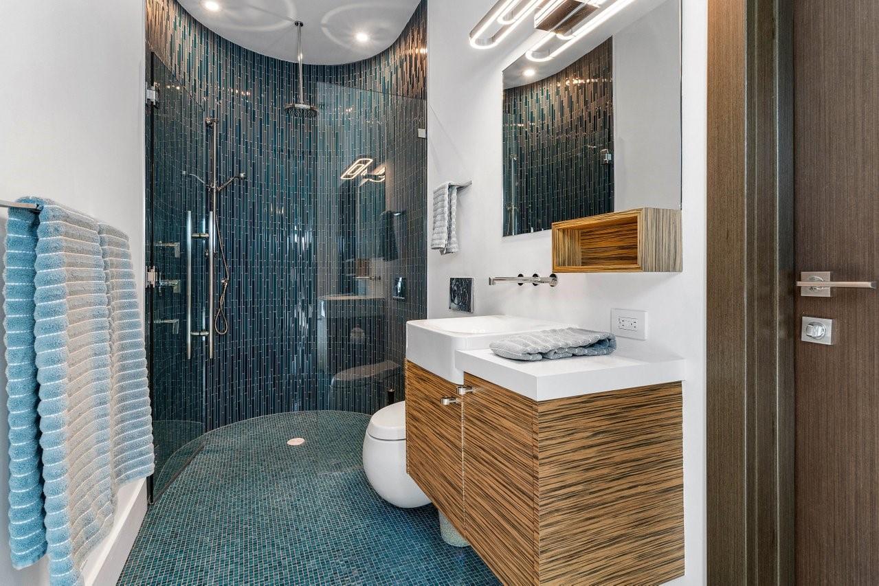 Bay Colony Sec Of The - Residential