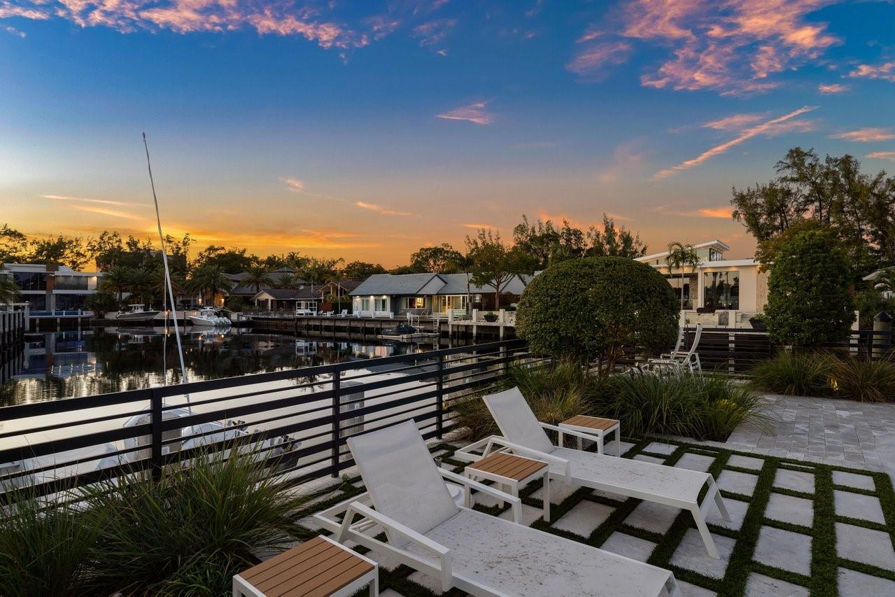 Bay Colony Sec Of The - Residential