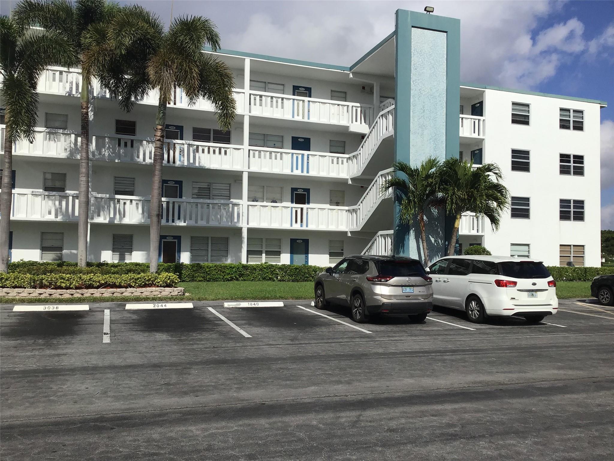 View photos, virtual tours, details... 2038 Exeter C 2038