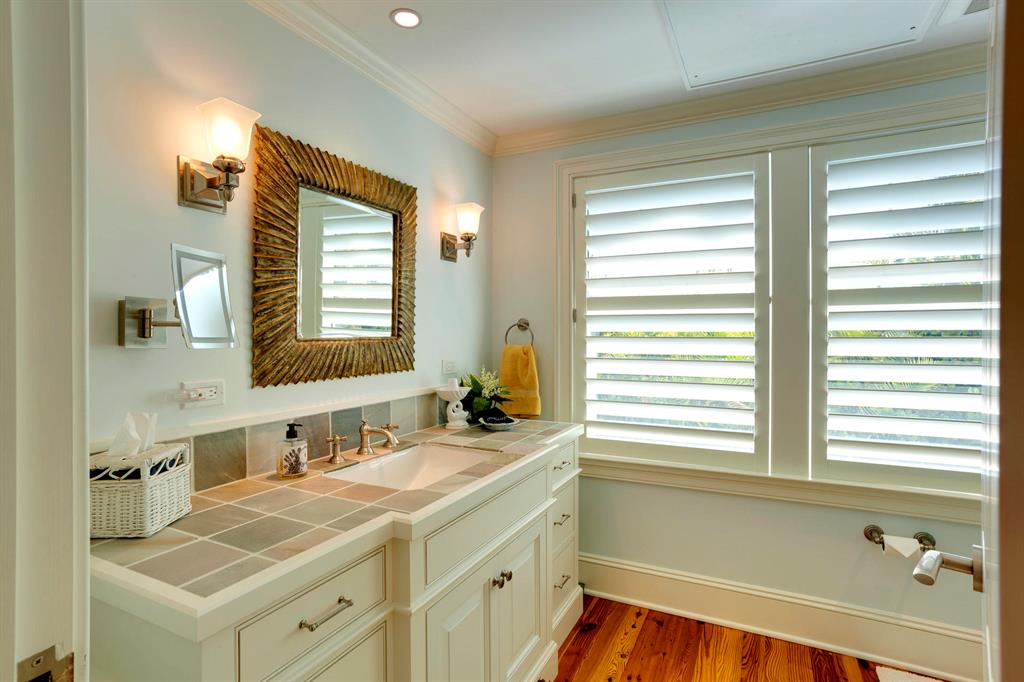 ROYAL PARK - Residential