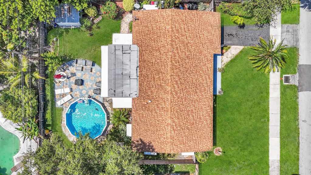 Photo of 1123 SE 4th Ave #Avenue, Deerfield Beach, FL 33441 (MLS # R11108747)