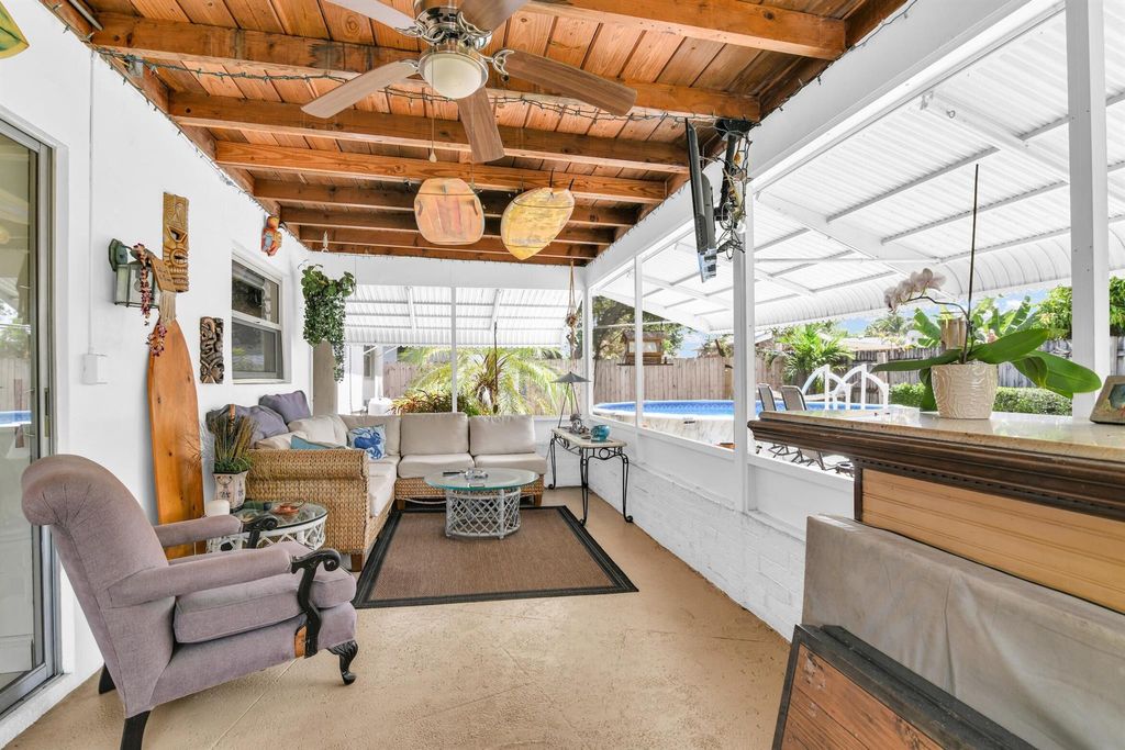 Photo of 1123 SE 4th Ave #Avenue, Deerfield Beach, FL 33441 (MLS # R11108747)