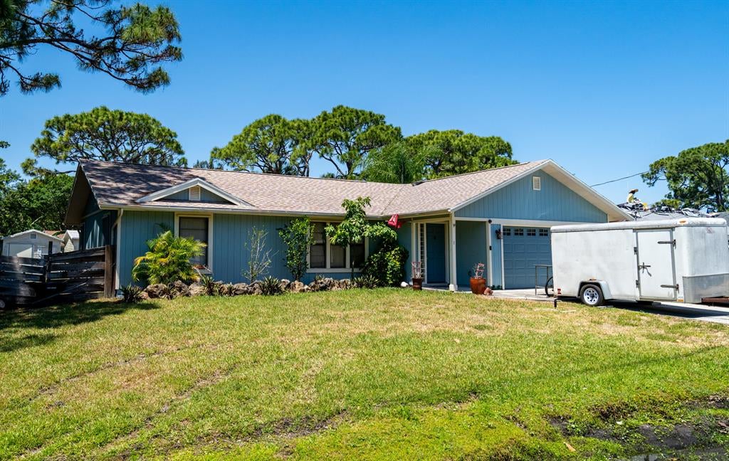 Photo of 5707 Myrtle Drive, Fort Pierce, FL 34982 (MLS # R10707748)