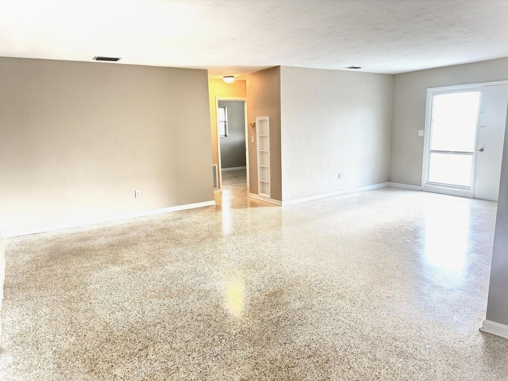 Photo of 809 Gilbert Street, Sebastian, FL 32958 (MLS # B26017084)