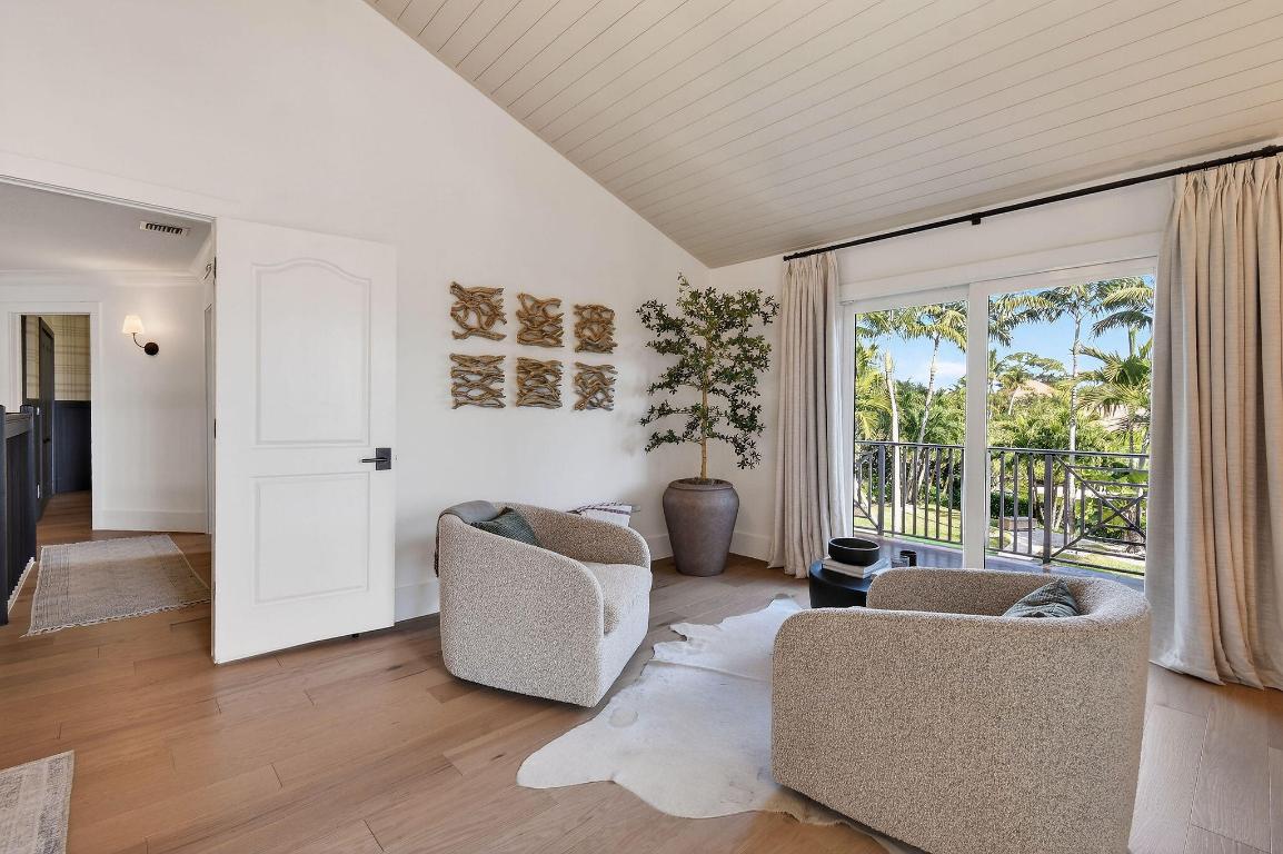 LOXAHATCHEE POINTE - Residential