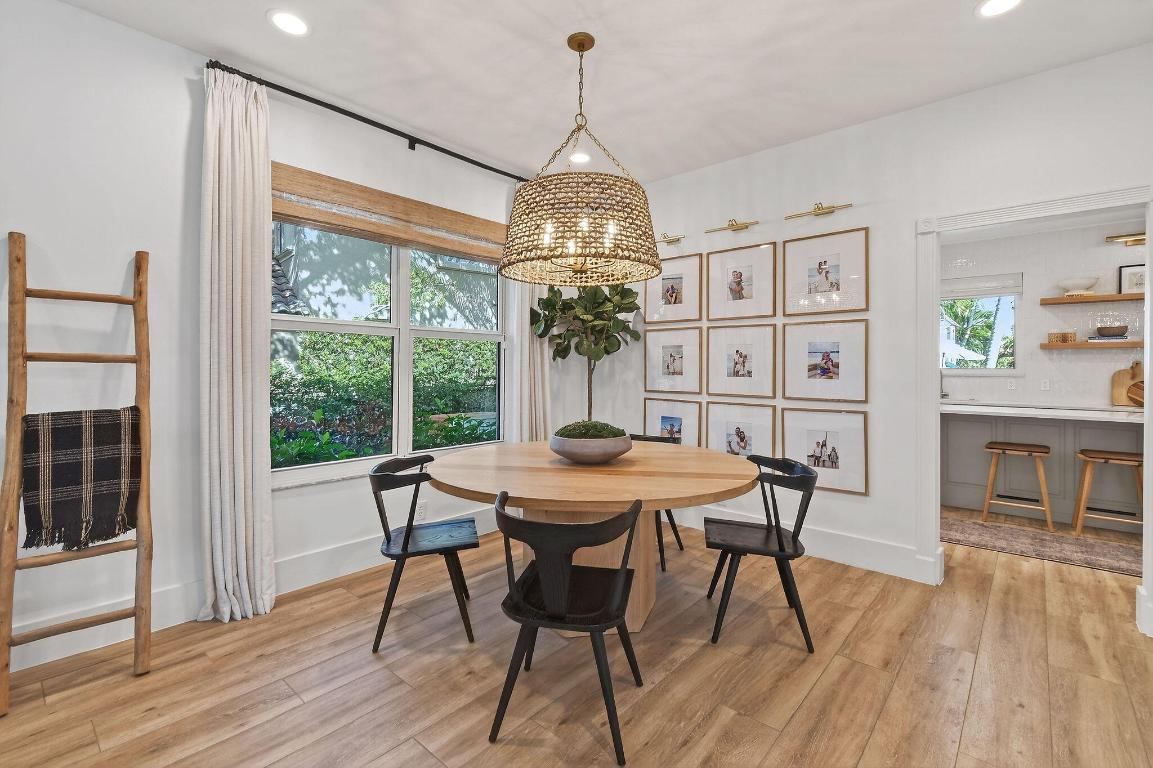 LOXAHATCHEE POINTE - Residential