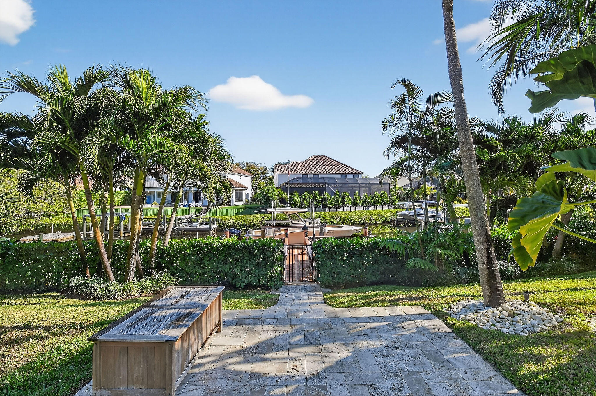 LOXAHATCHEE POINTE - Residential