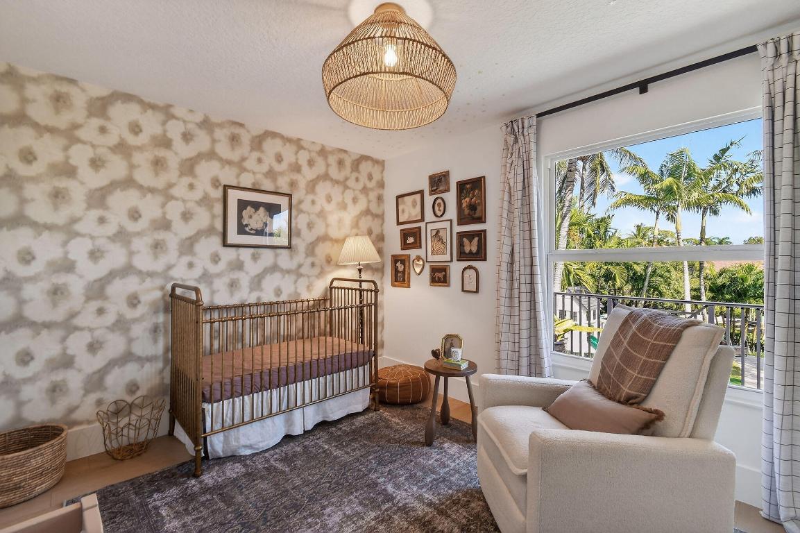 LOXAHATCHEE POINTE - Residential