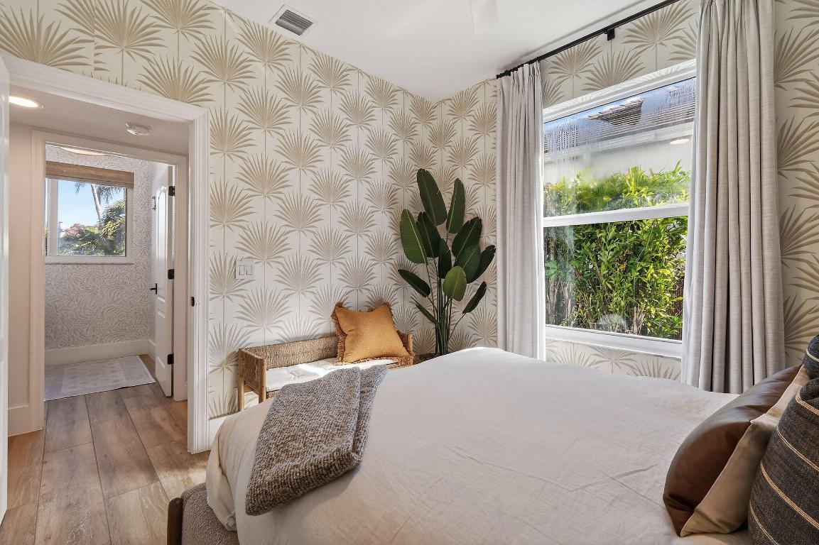 LOXAHATCHEE POINTE - Residential