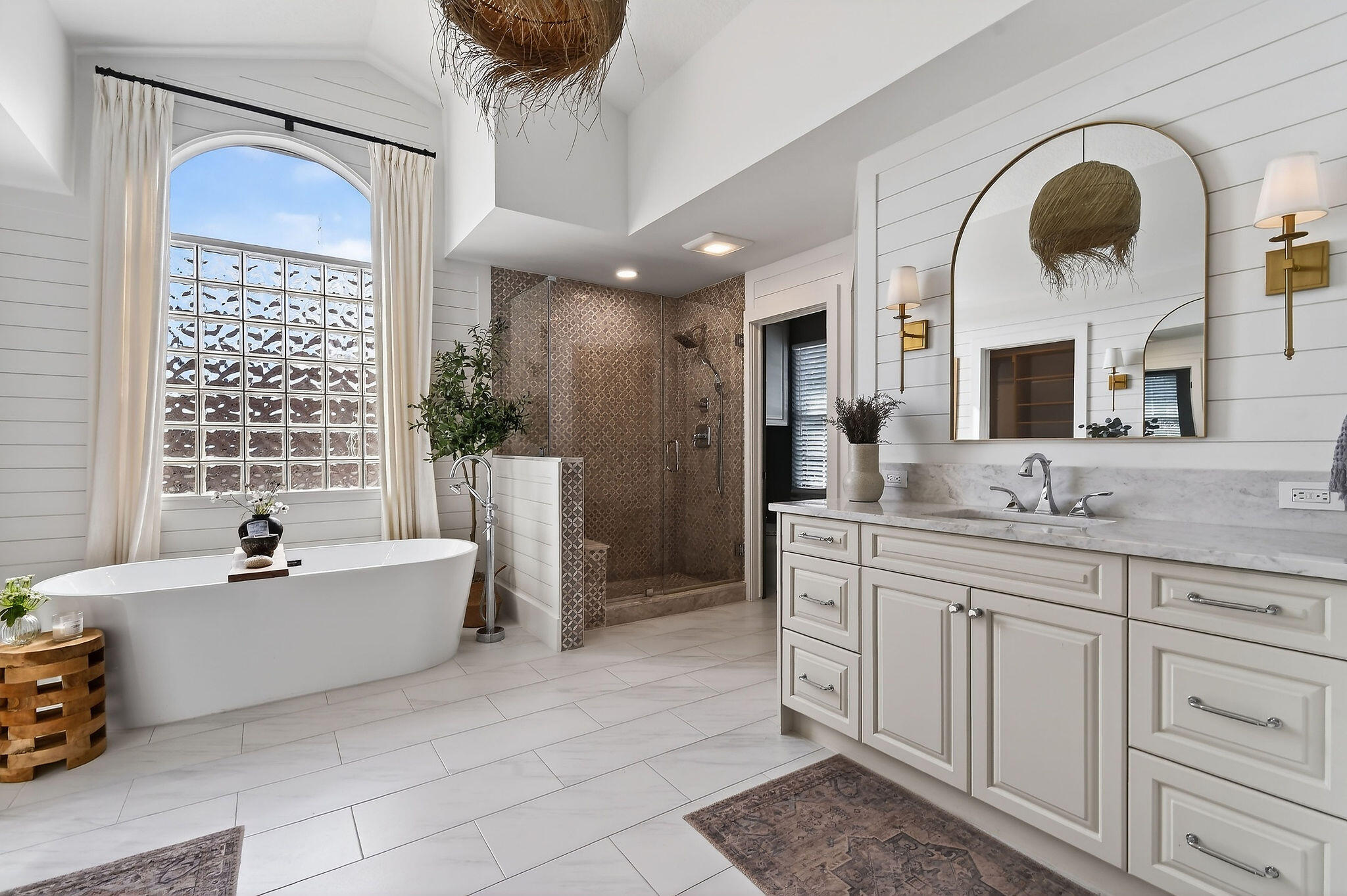 LOXAHATCHEE POINTE - Residential