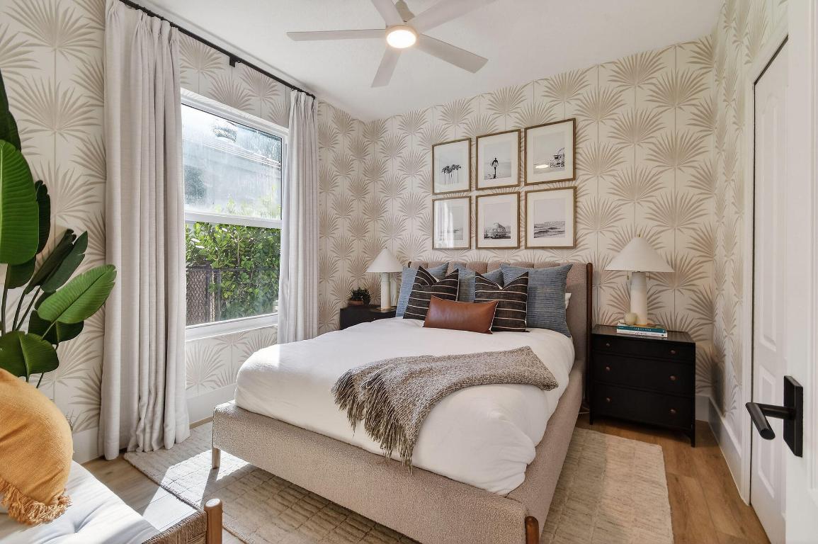 LOXAHATCHEE POINTE - Residential