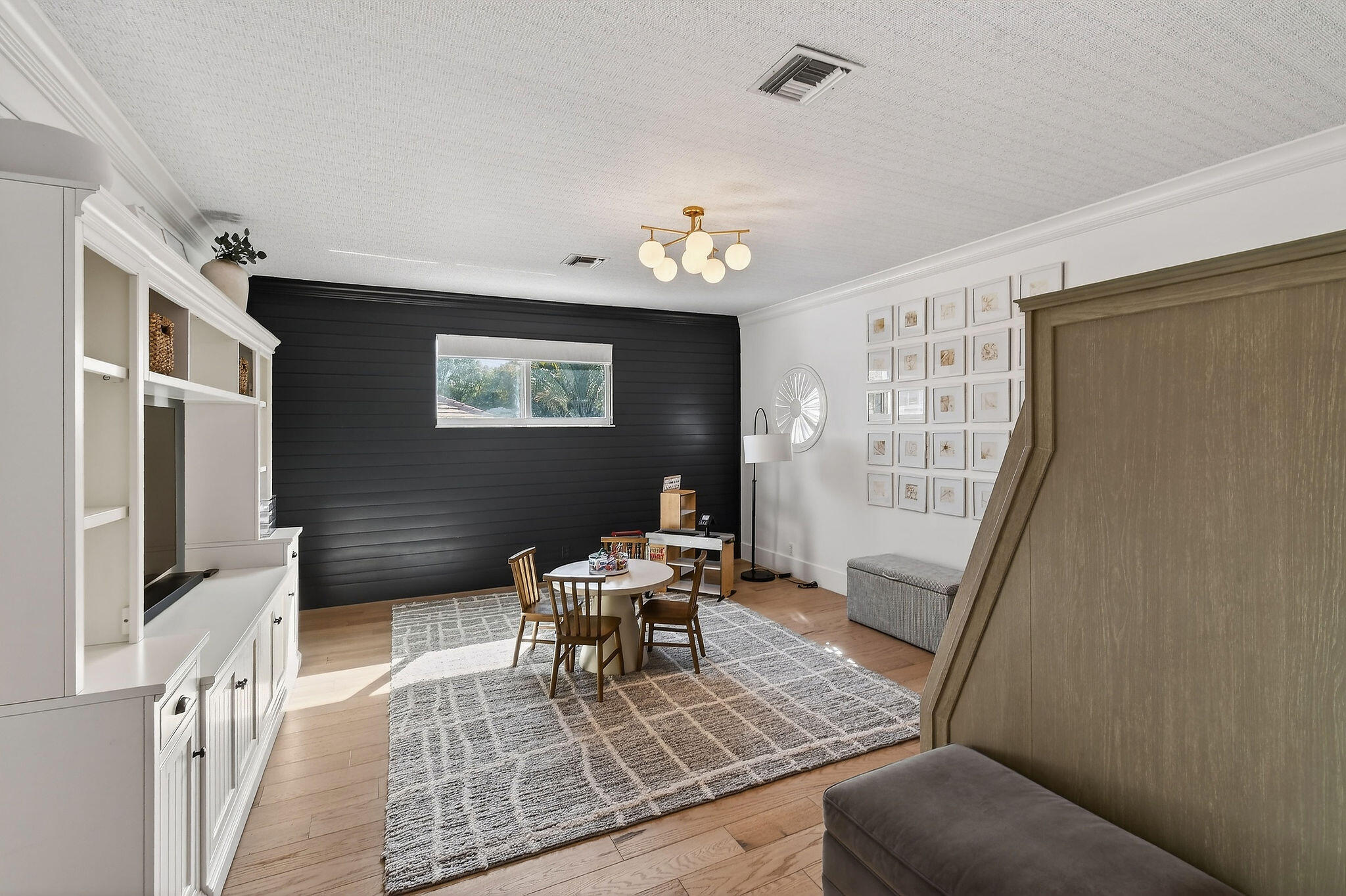 LOXAHATCHEE POINTE - Residential