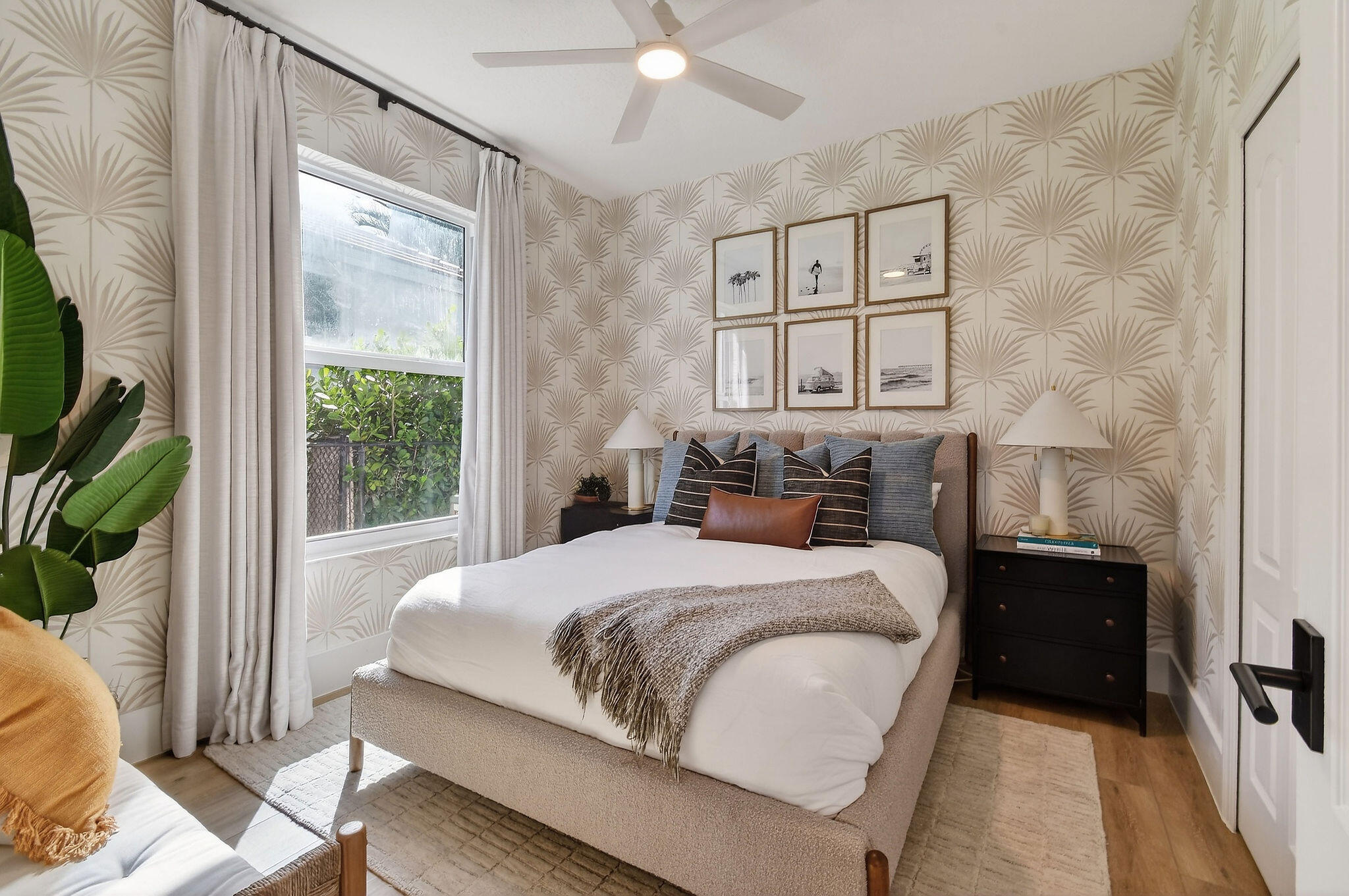 LOXAHATCHEE POINTE - Residential