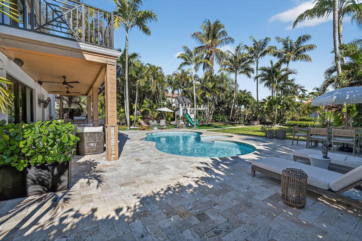 LOXAHATCHEE POINTE - Residential