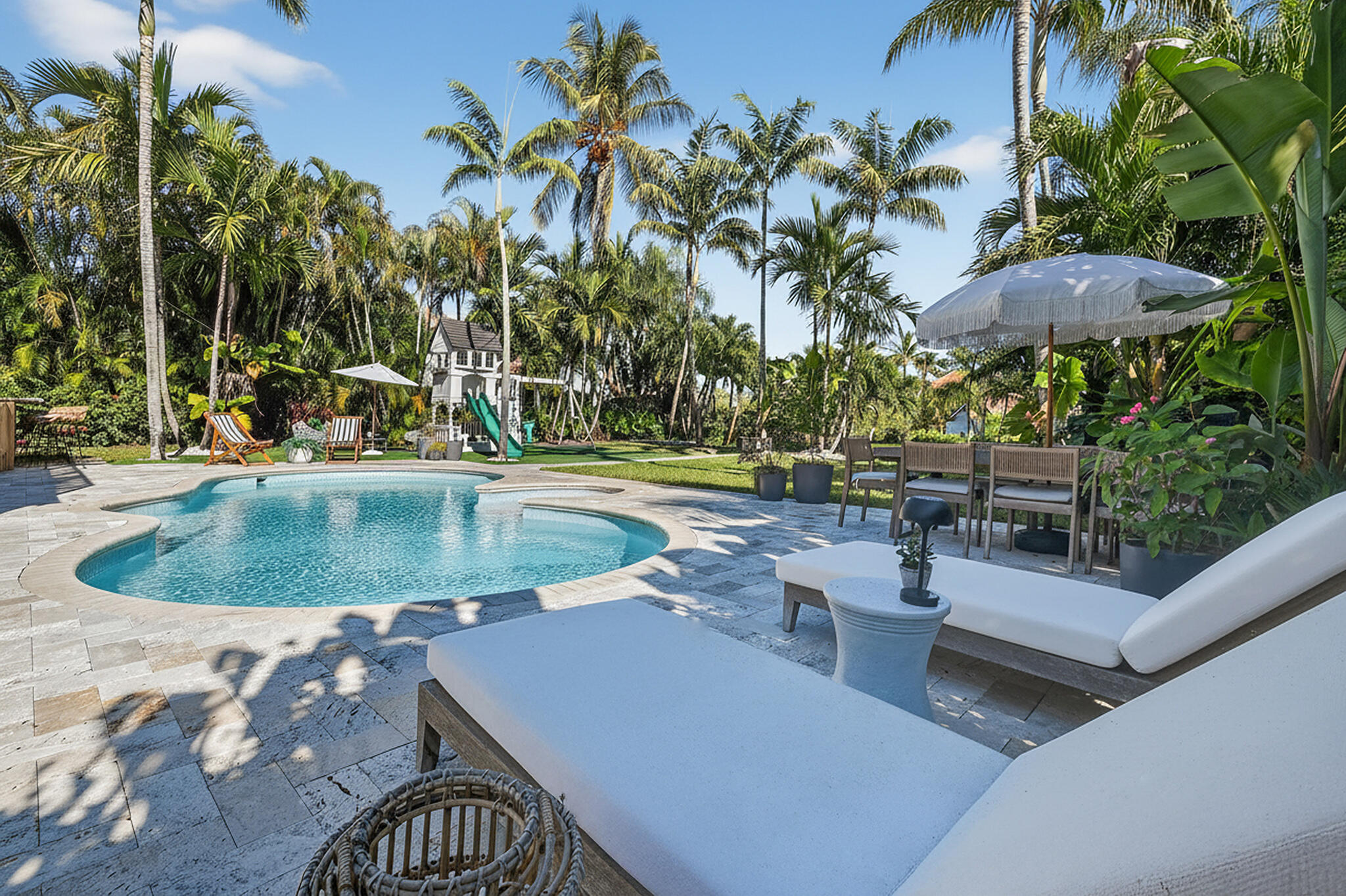 LOXAHATCHEE POINTE - Residential