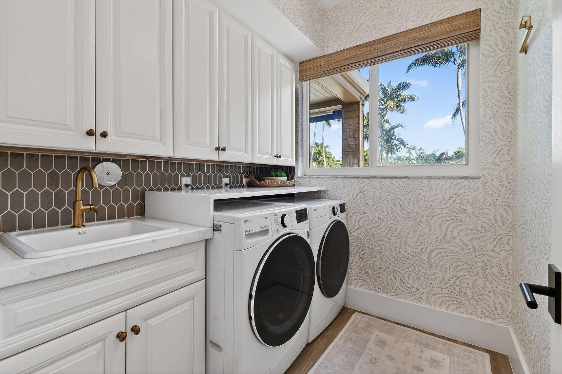 LOXAHATCHEE POINTE - Residential