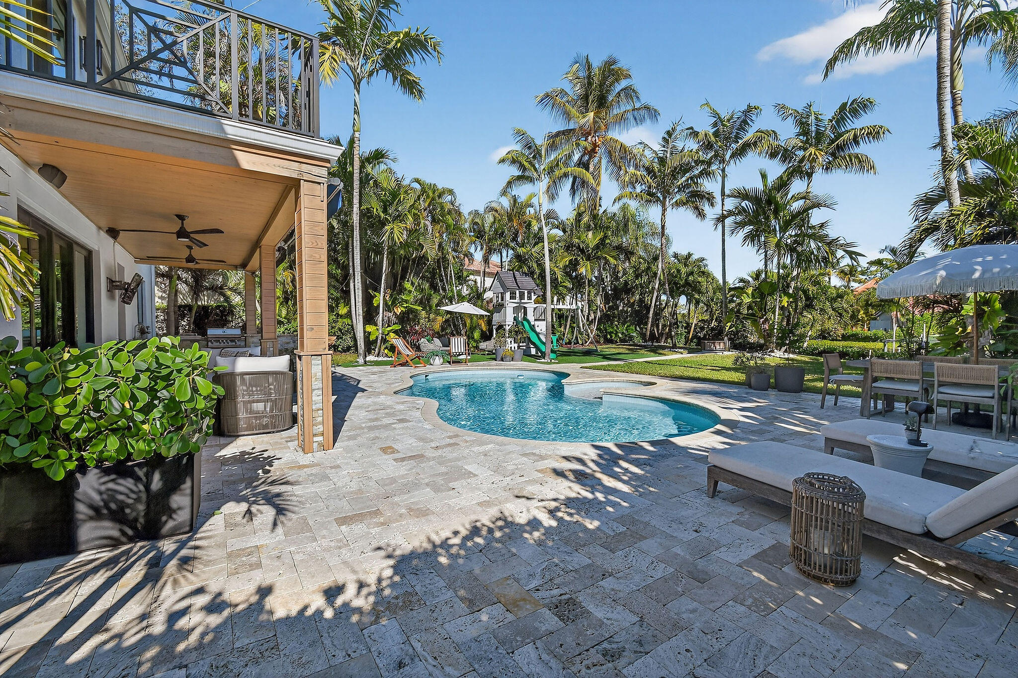 LOXAHATCHEE POINTE - Residential