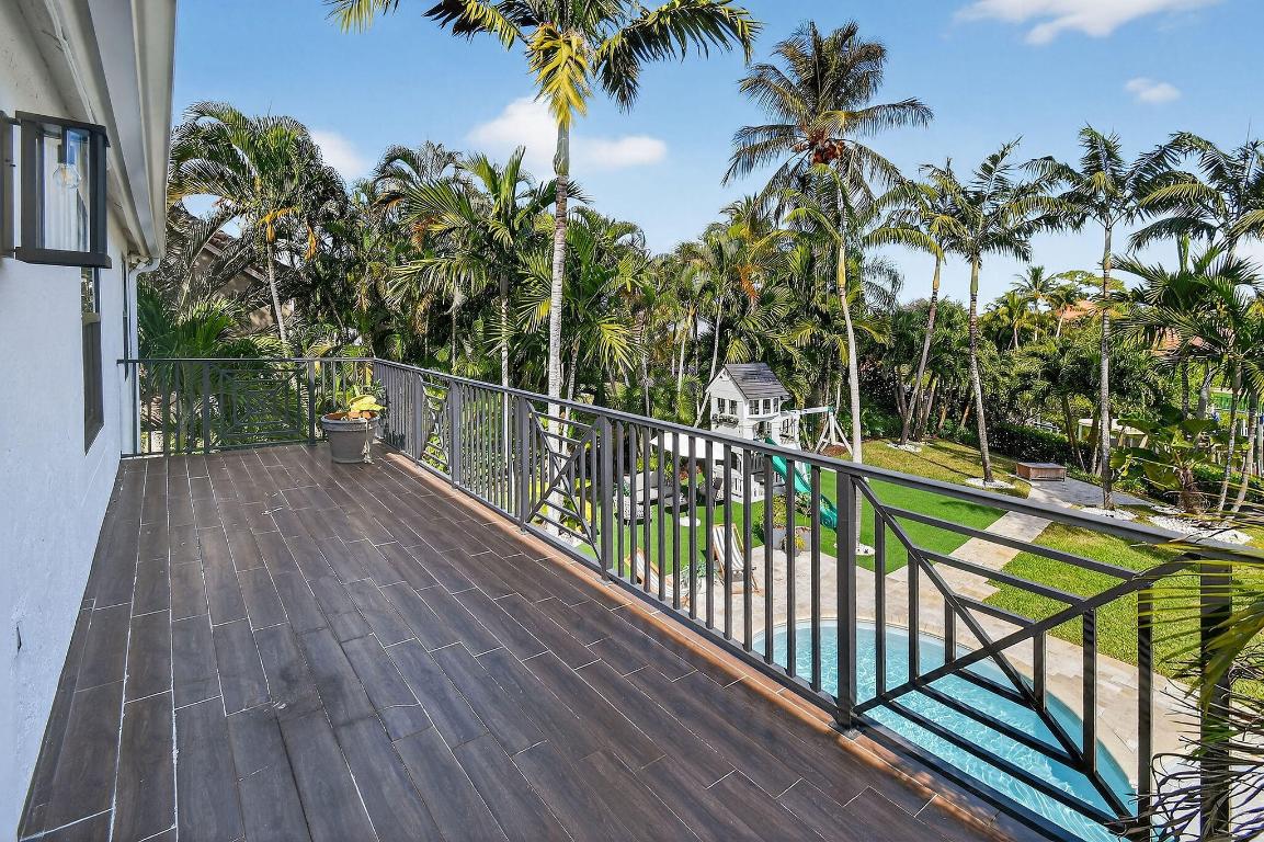 LOXAHATCHEE POINTE - Residential