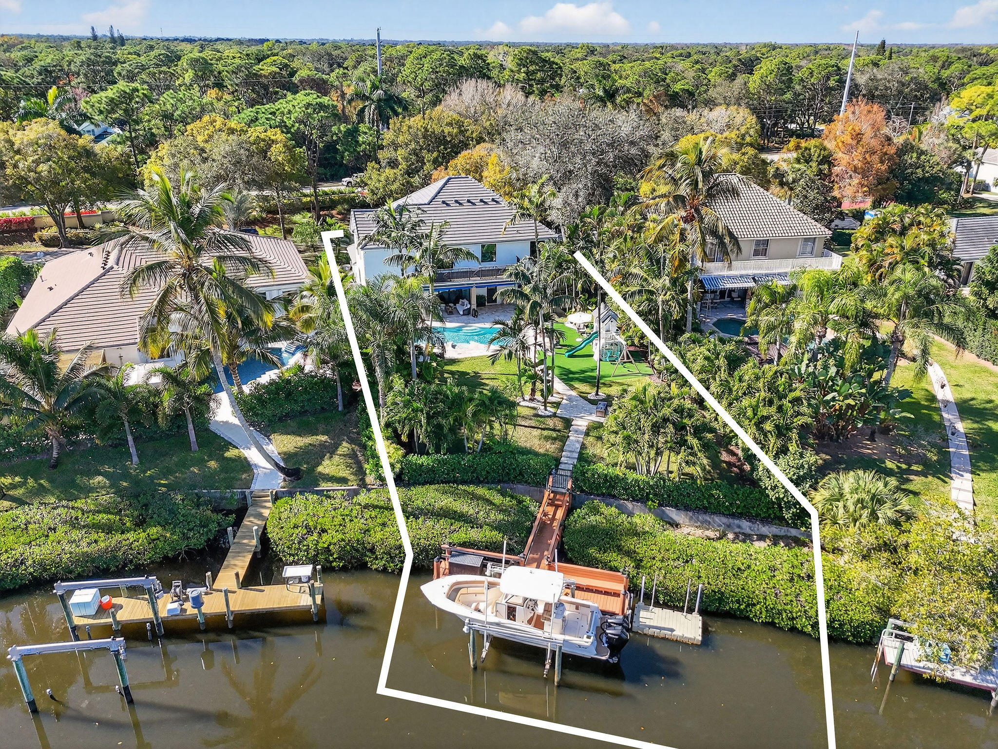 LOXAHATCHEE POINTE - Residential
