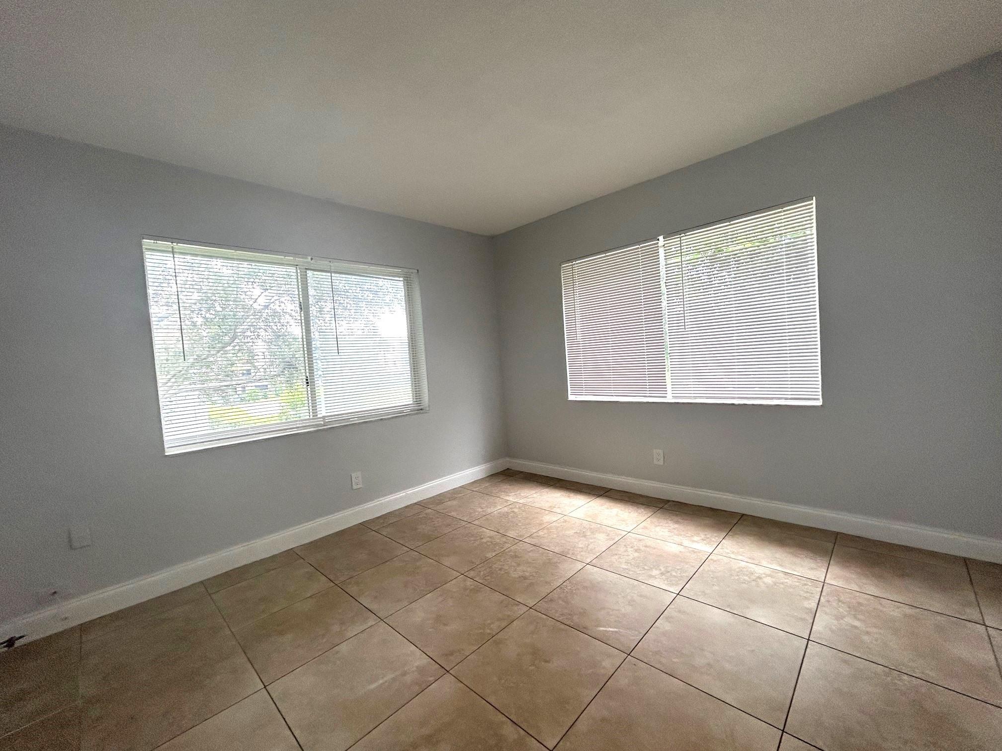 Park Place At Pompano Con - Residential Lease