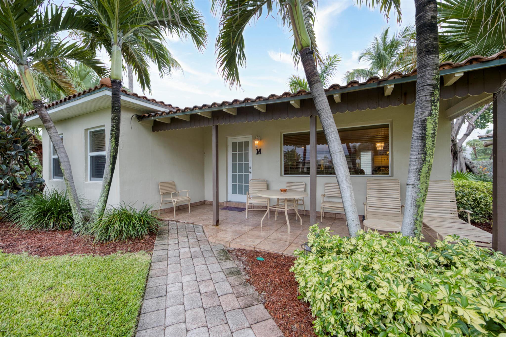 ROYAL FLAMINGO VILLAS - B - Residential