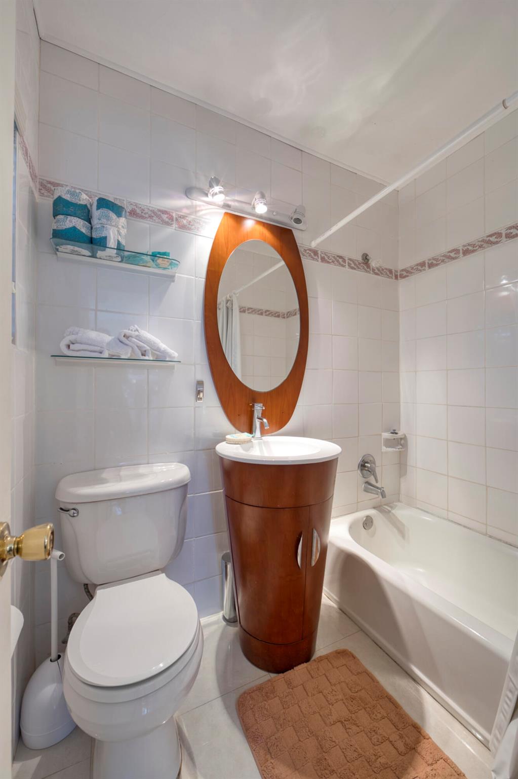 ROYAL FLAMINGO VILLAS - B - Residential