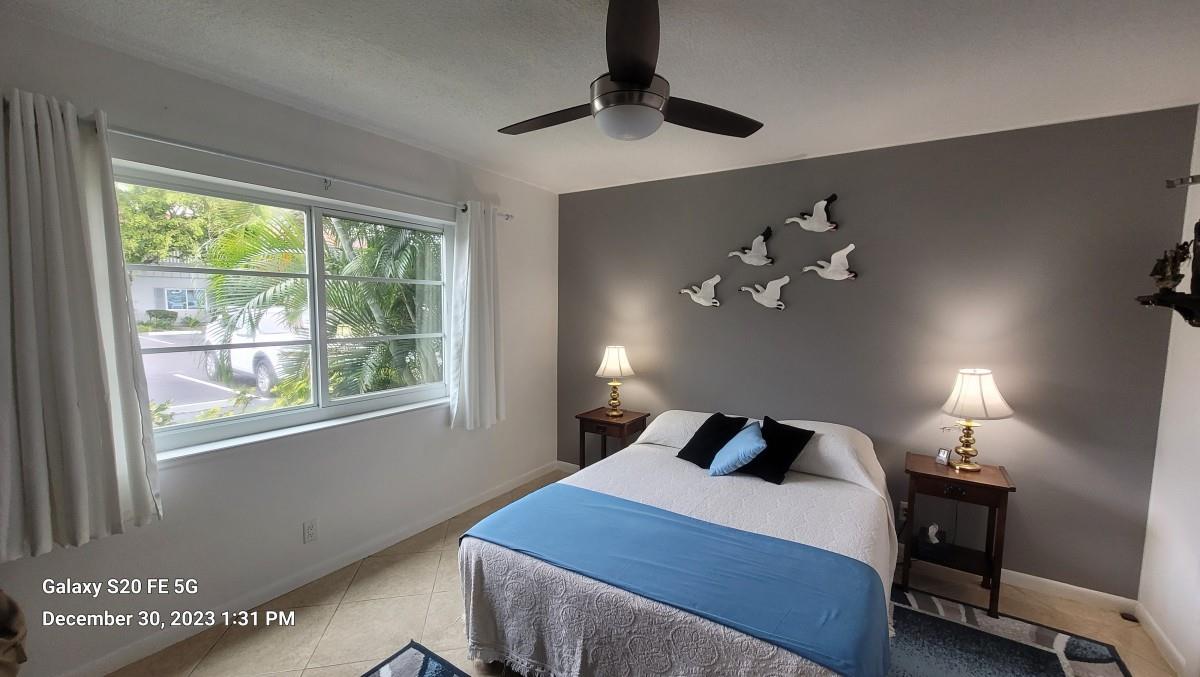 OAKLAND GROVE VILLAGE CON - Residential