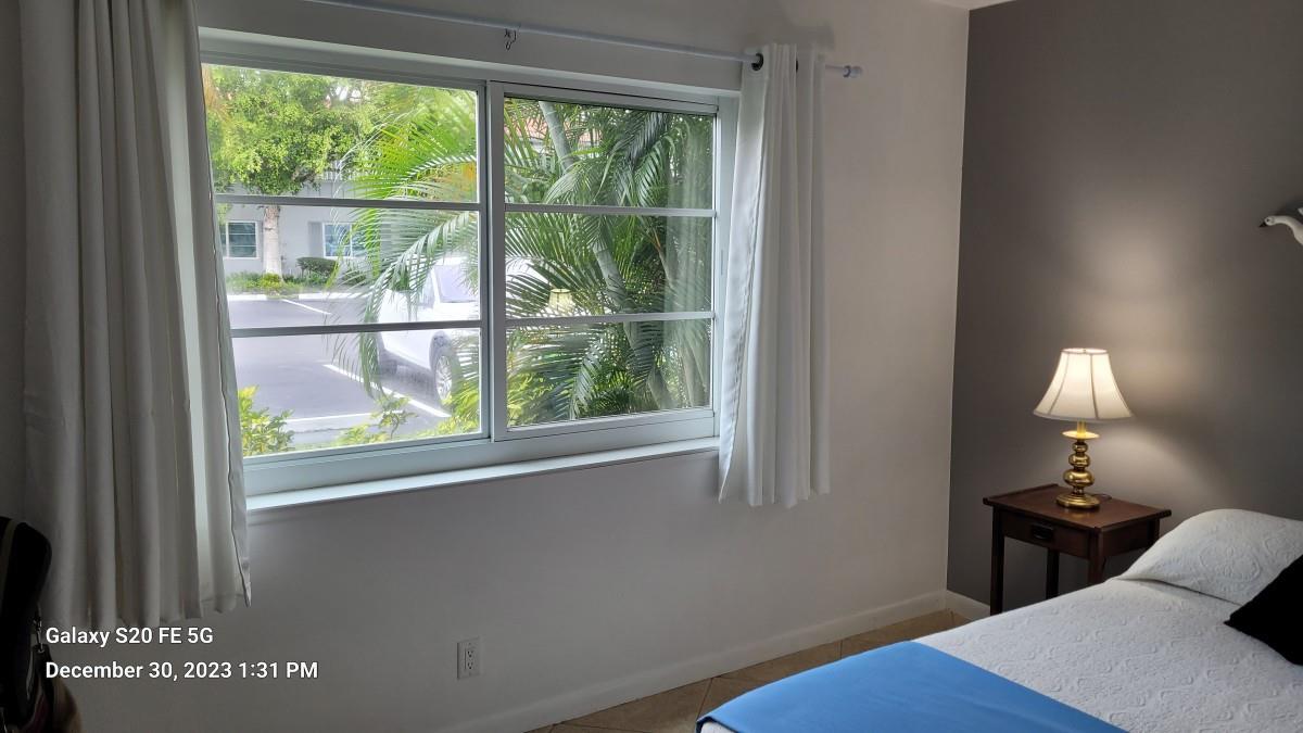 OAKLAND GROVE VILLAGE CON - Residential