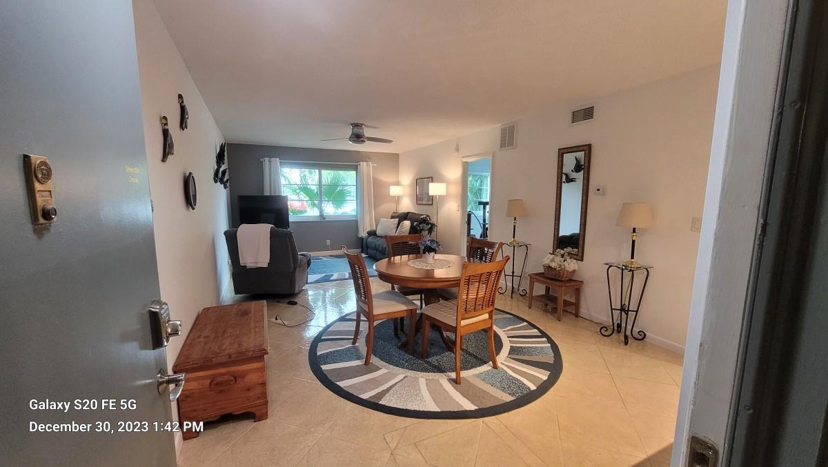 OAKLAND GROVE VILLAGE CON - Residential