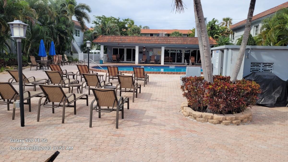 OAKLAND GROVE VILLAGE CON - Residential