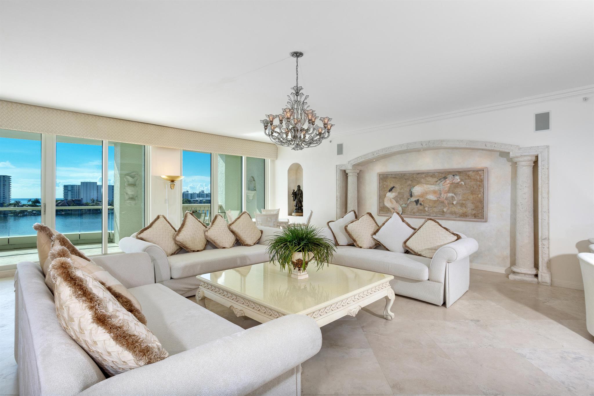 MIZNER GRAND - Residential