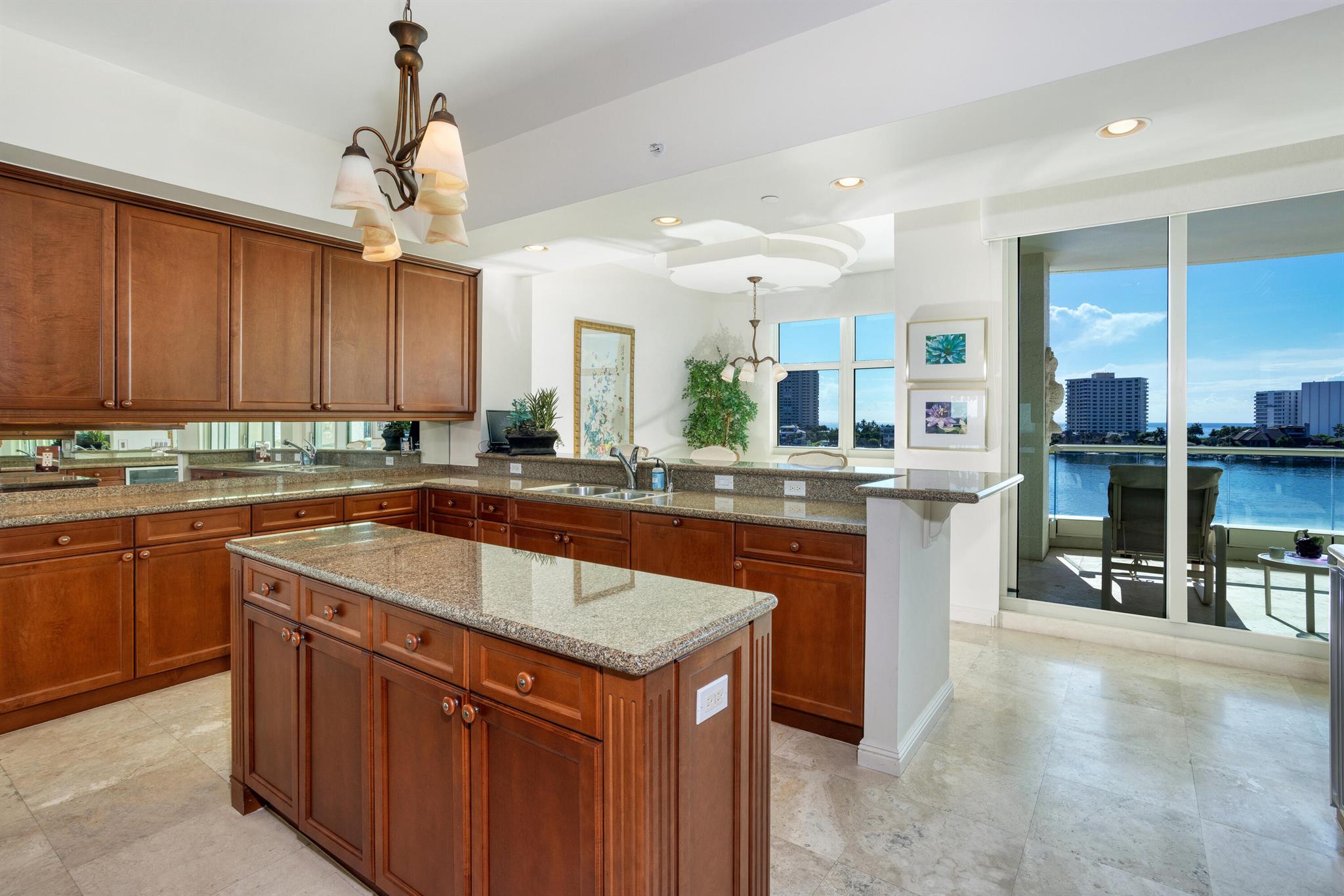 MIZNER GRAND - Residential