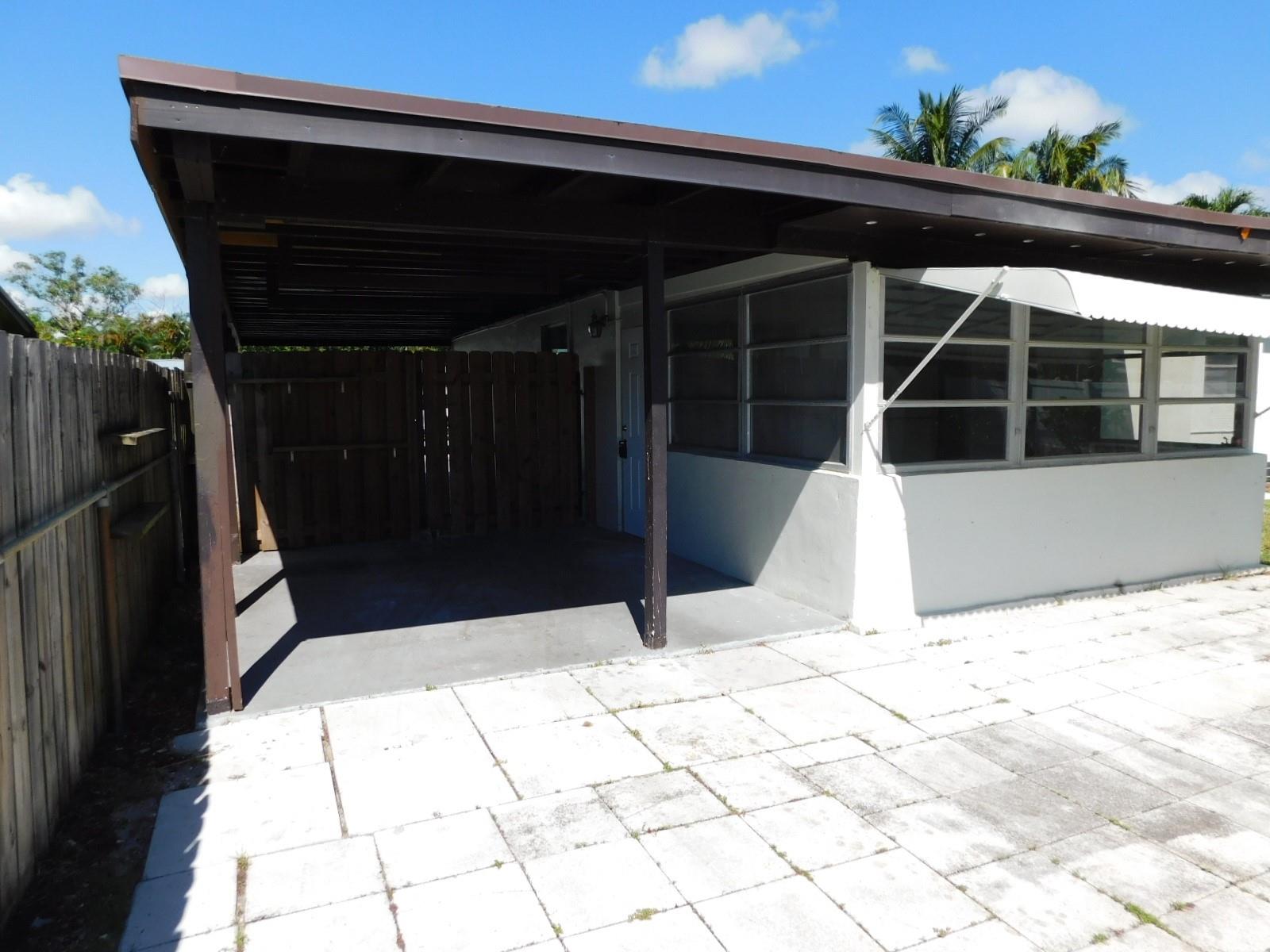 Oak Grove 27-16 B - Residential Lease