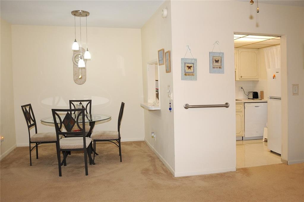 Lighthouse Point Gardens - Residential Lease