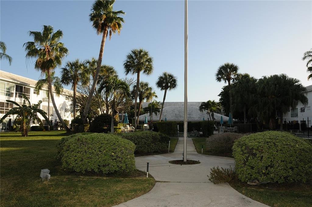 Lighthouse Point Gardens - Residential Lease