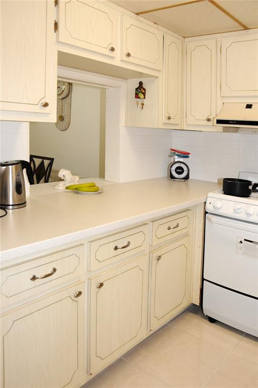 Lighthouse Point Gardens - Residential Lease