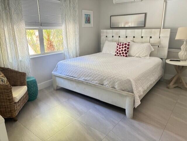 HILLSBORO SHORES - Residential Lease