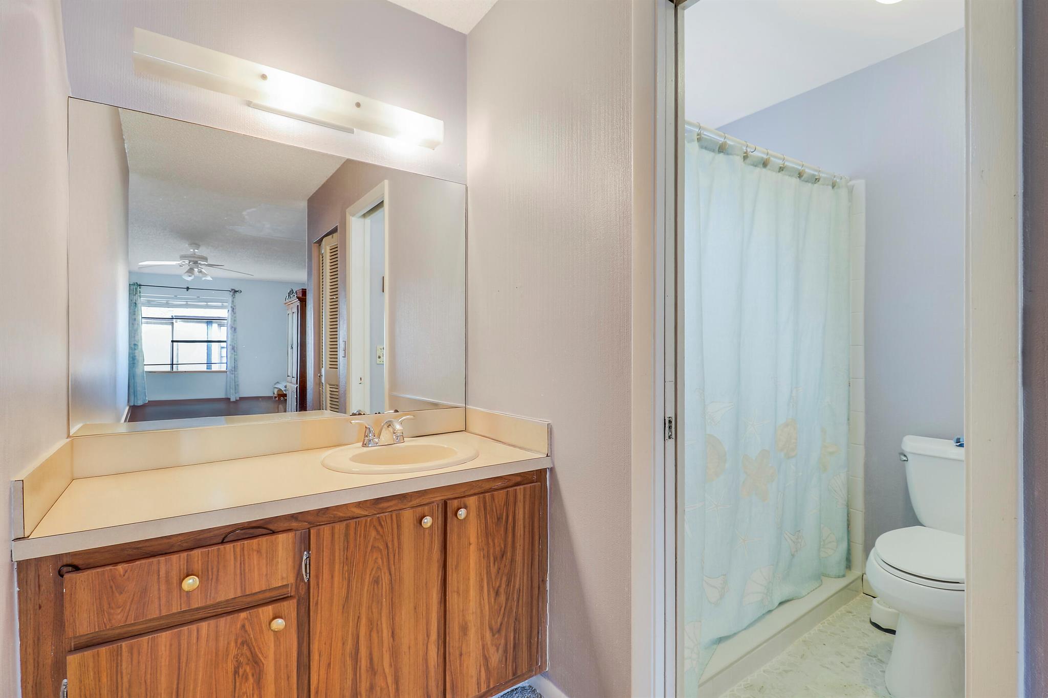 JUPITER VILLAGE TOWNHOMES - Residential