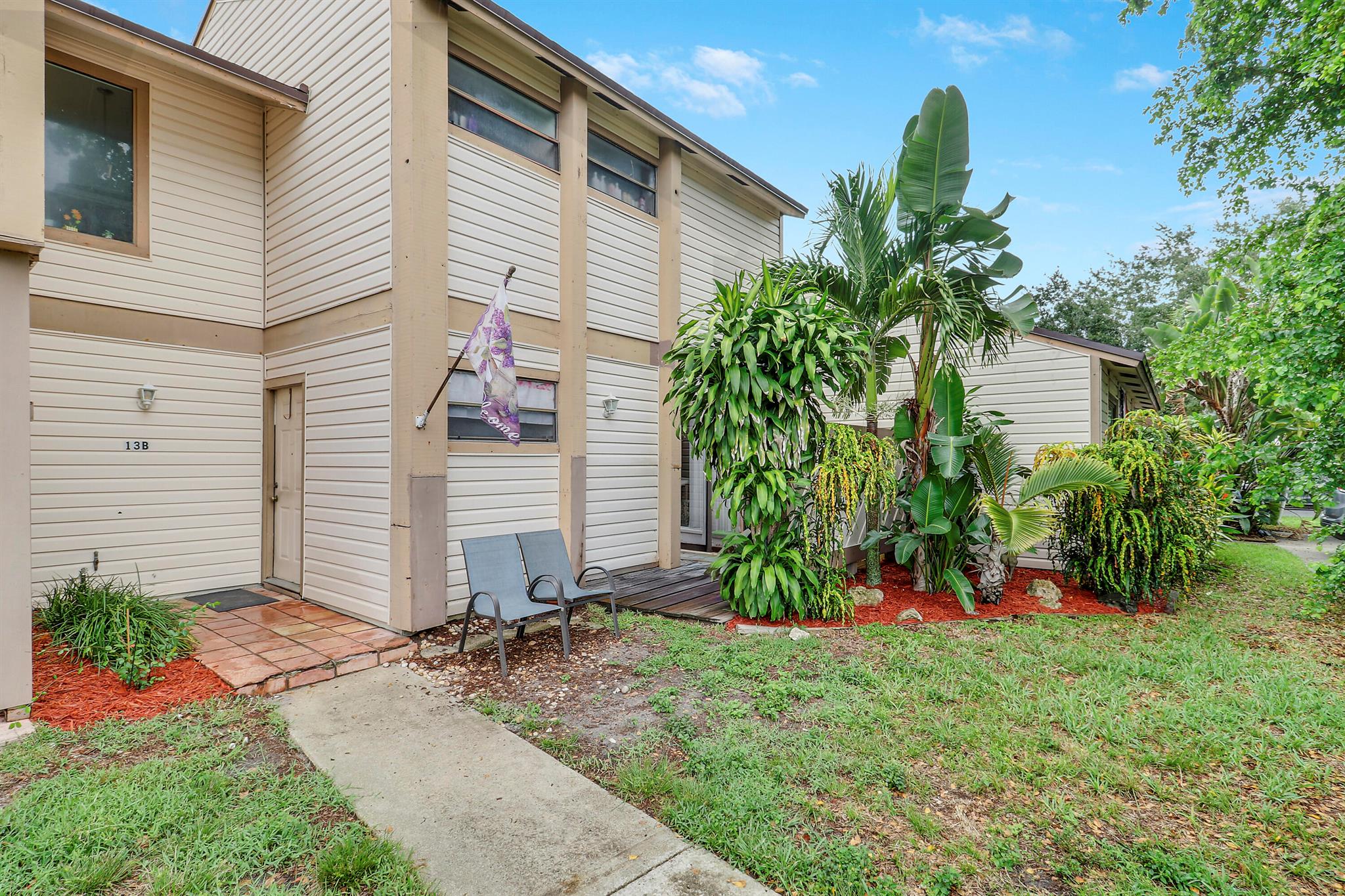 JUPITER VILLAGE TOWNHOMES - Residential