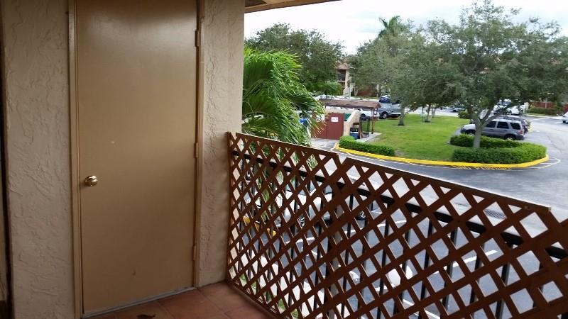 Royal Gardens - Residential