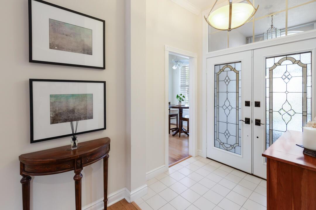 THE MEADOWS AT MARTIN DOW - Residential