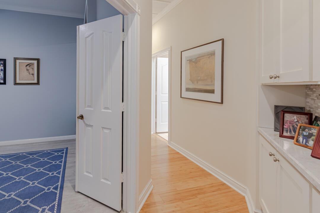 THE MEADOWS AT MARTIN DOW - Residential