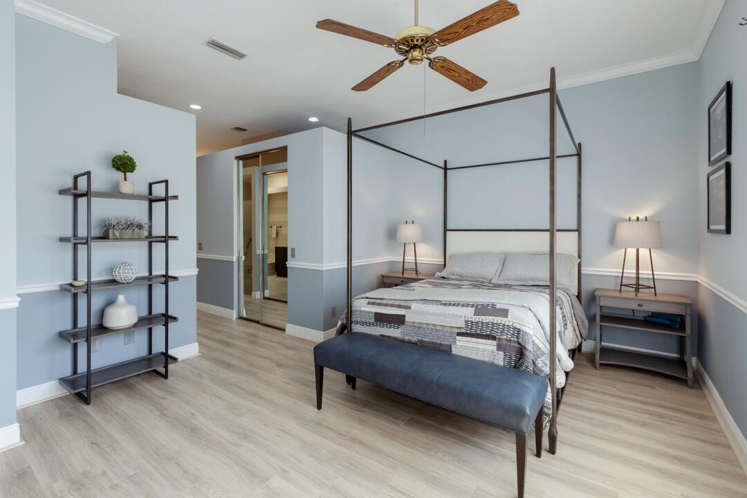 THE MEADOWS AT MARTIN DOW - Residential