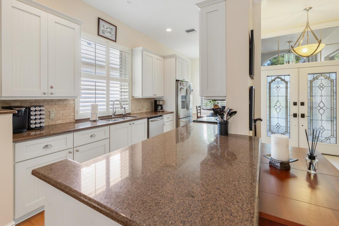 THE MEADOWS AT MARTIN DOW - Residential