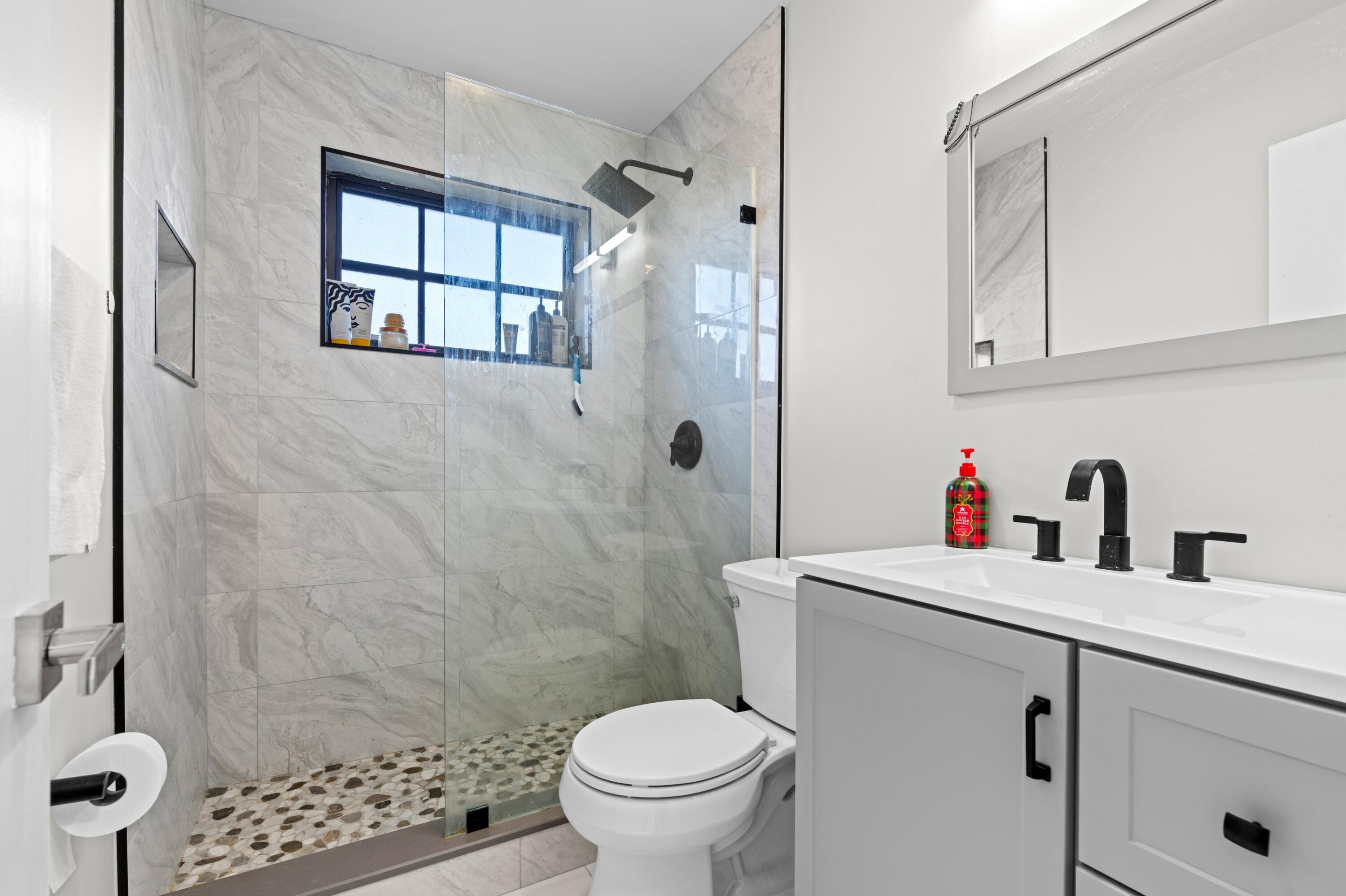 FOREST HILL PARK - Residential