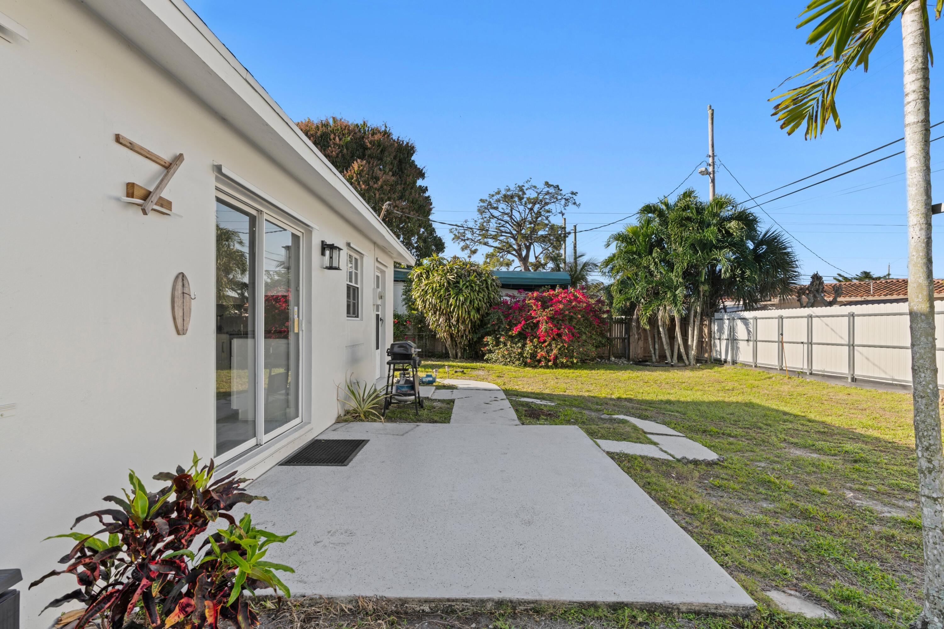 FOREST HILL PARK - Residential