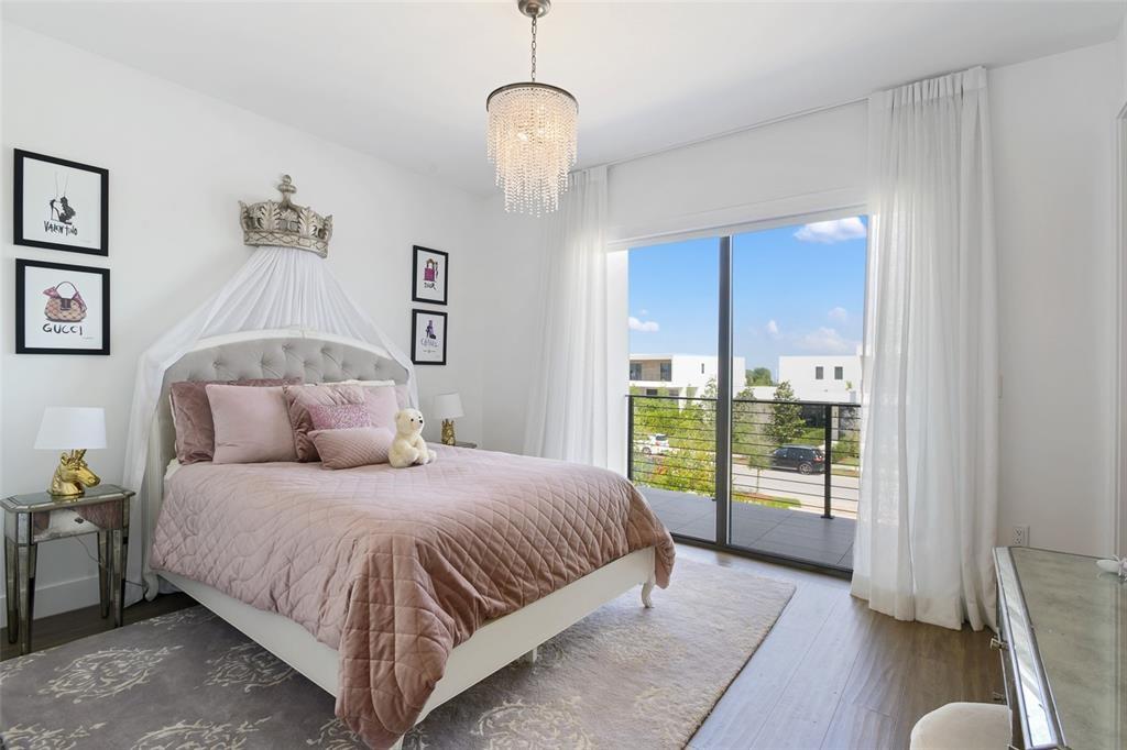 Weston Estates 181-168 B - Residential