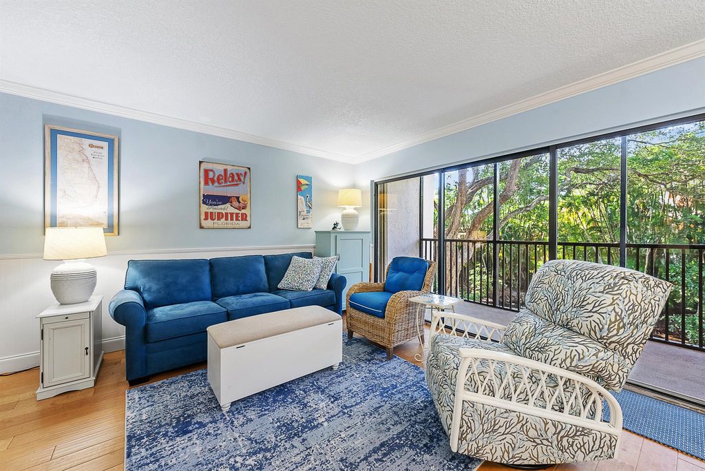 Photo of 1605 S US Highway 1 #E204, Jupiter, FL 33477 (MLS # R11147968)